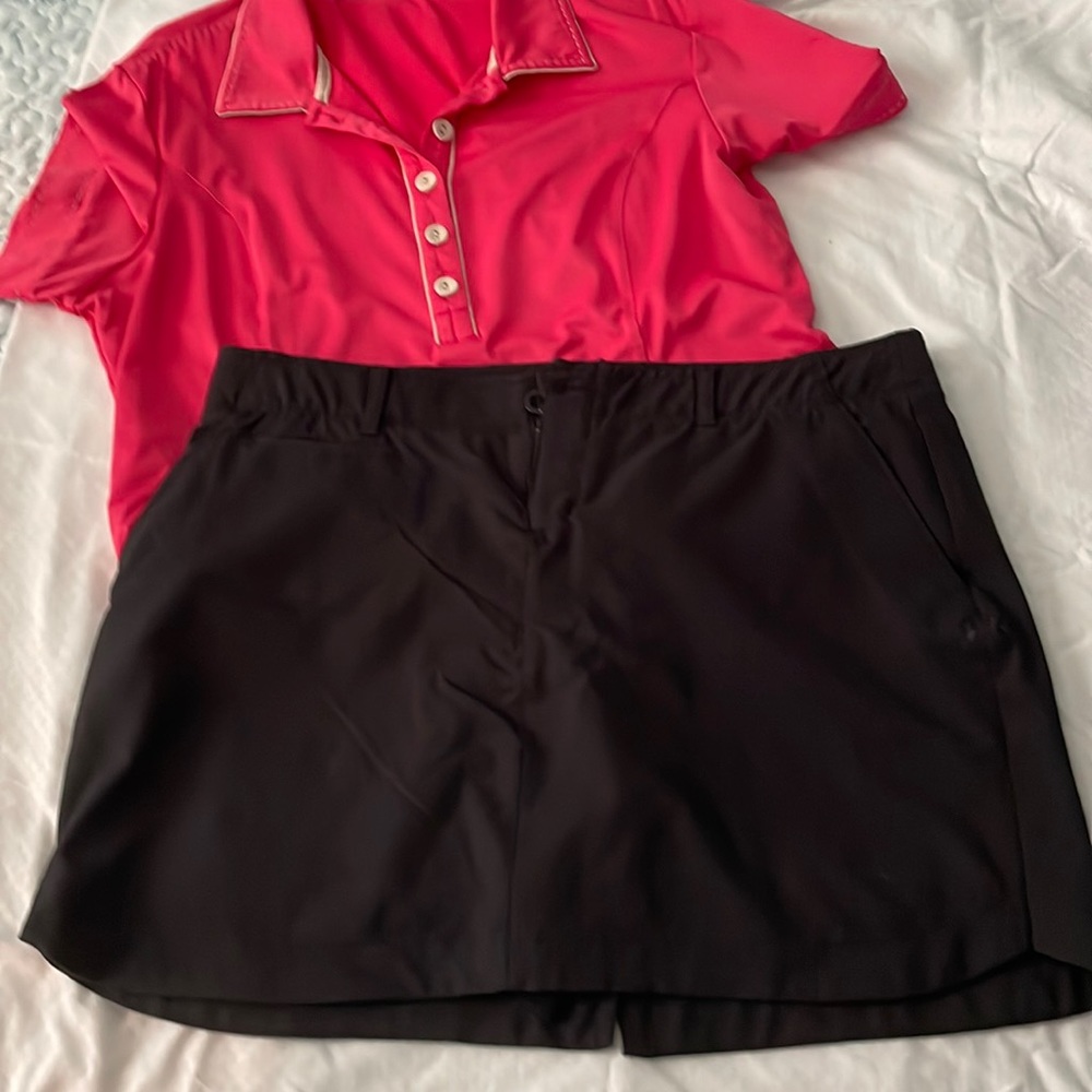Under Armor Skirt or Skort